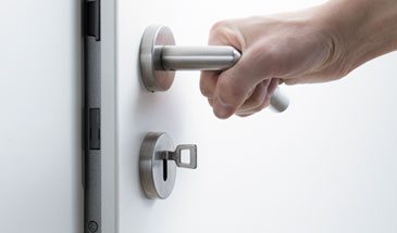 Falls Church Locksmith Service Falls Church, VA 703-640-3549
