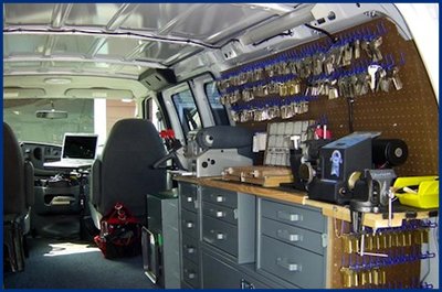 Advantage Locksmith Store Seattle, WA 206-886-3868