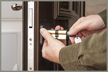 West Pullman IL Locksmith Store West Pullman, IL 773-279-5474